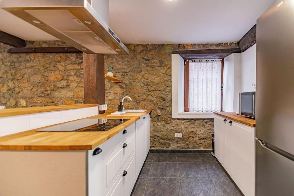 Appartamento Precioso Piso Estilo Rustico A 10 Min De Santander Camargo Esterno foto