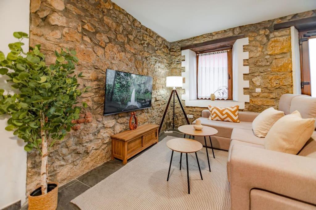 Appartamento Precioso Piso Estilo Rustico A 10 Min De Santander Camargo Esterno foto