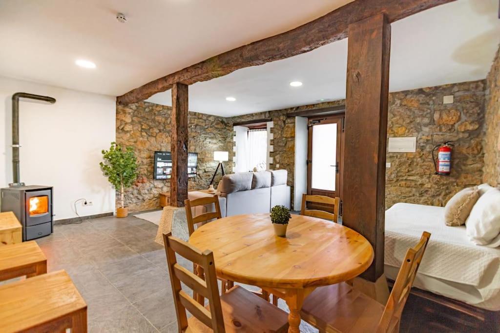 Appartamento Precioso Piso Estilo Rustico A 10 Min De Santander Camargo Esterno foto